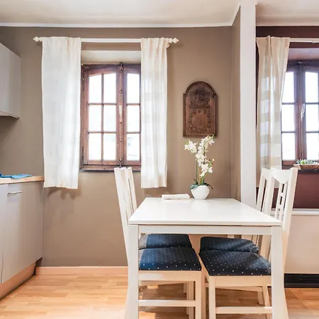 A Vi Mam'di Apartman *